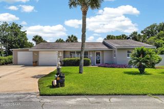 38 Dolphin Avenue, Ormond Beach, FL 32176