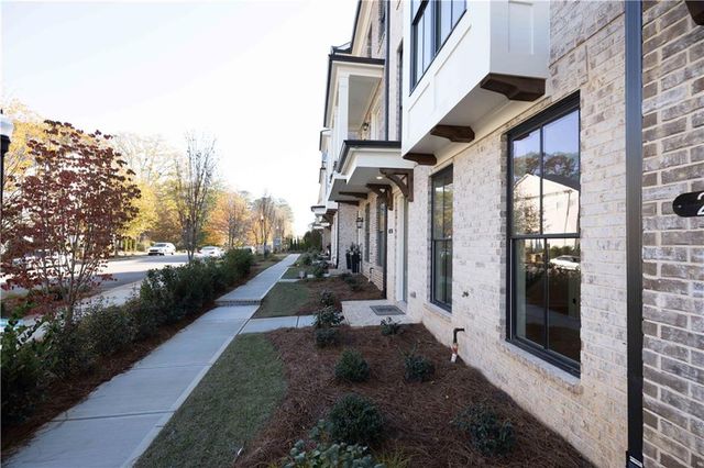 4412 River Trail Drive 384, Peachtree Corners, GA 30092