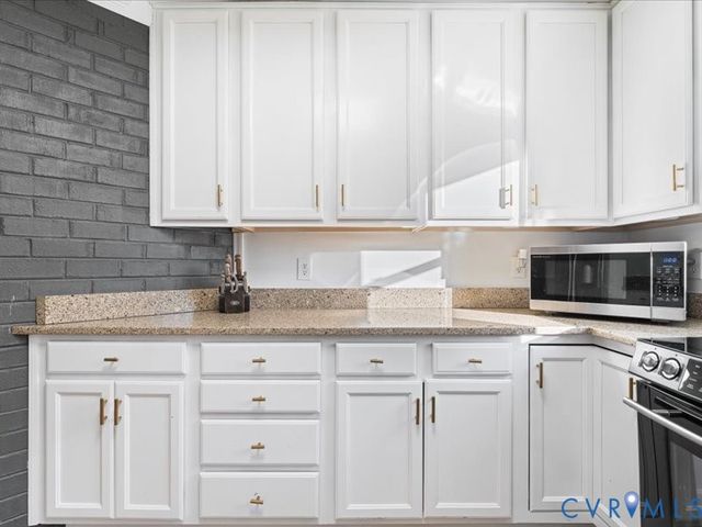 11400 Coalboro Rd, Chesterfield, VA 23838