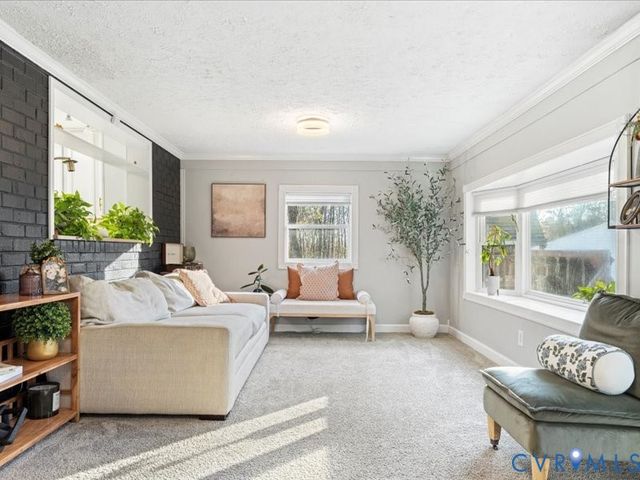 11400 Coalboro Rd, Chesterfield, VA 23838