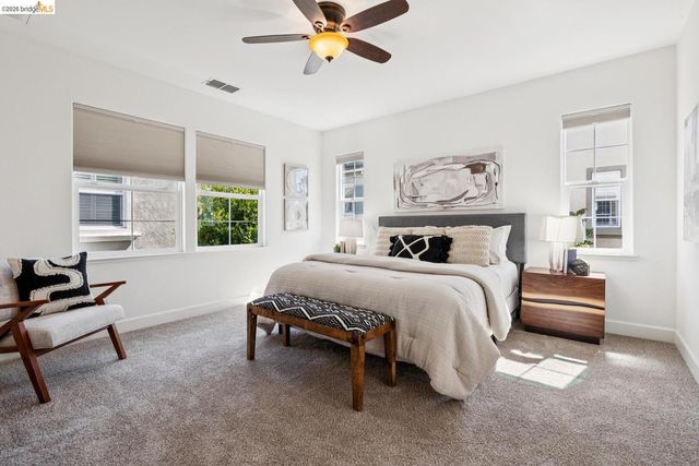 1521 Glenn ST, Hayward, CA 94545