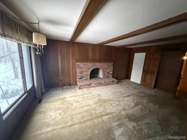 34630 Old Timber Road, Farmington, MI 48331