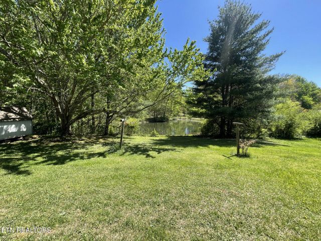 4315 Taylors Chapel Rd, Crossville, TN 38572