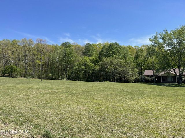 4315 Taylors Chapel Rd, Crossville, TN 38572
