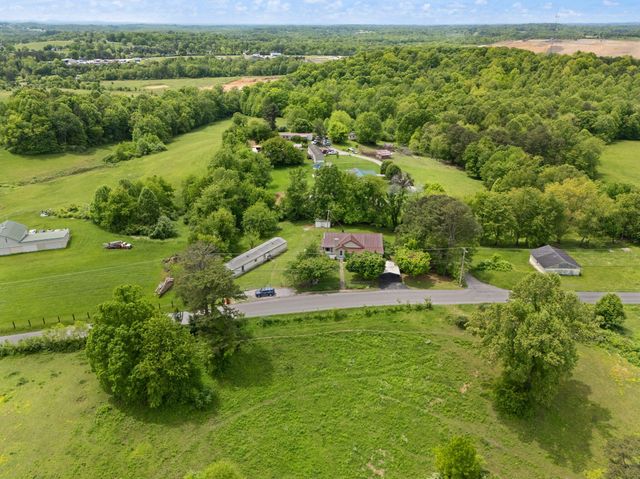 3131 Lily Road, London, KY 40744