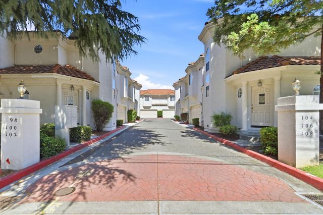 102 Dot Avenue, Campbell, CA 95008