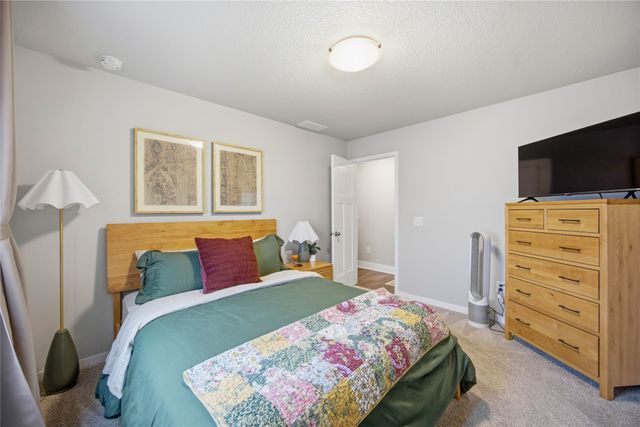 2713 8th Avenue SW, Altoona, IA 50009