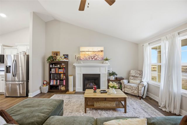 2713 8th Avenue SW, Altoona, IA 50009