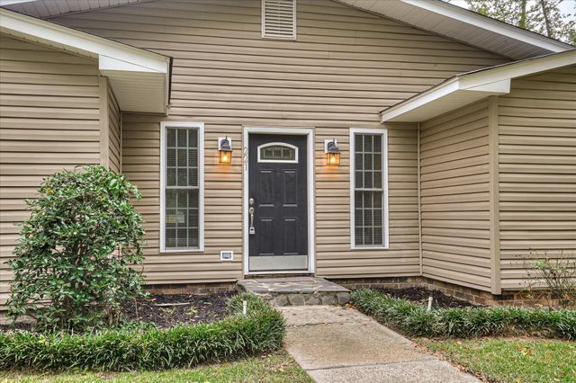 221 Biltmore Drive, Martinez, GA 30907