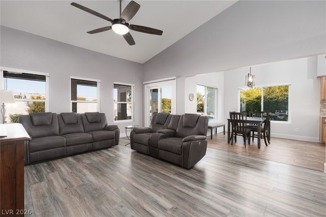 5624 Ocean Pines Circle, Las Vegas, NV 89130
