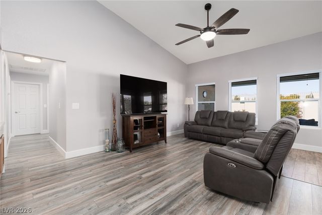 5624 Ocean Pines Circle, Las Vegas, NV 89130