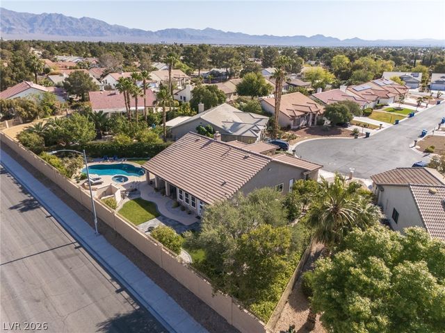 5624 Ocean Pines Circle, Las Vegas, NV 89130