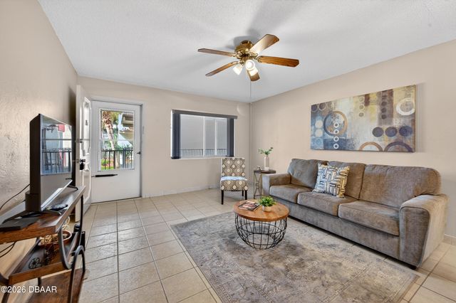 2711 N Halifax Ave Apt 282, Daytona Beach, FL 32118