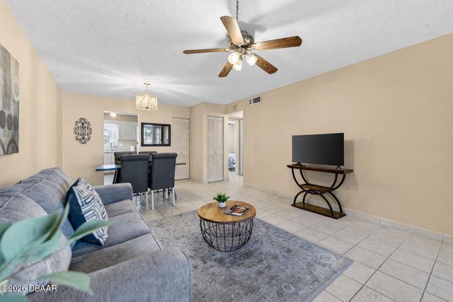 2711 N Halifax Ave Apt 282, Daytona Beach, FL 32118