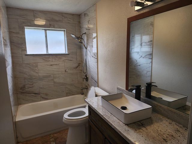 715 Beechbend Drive, Missouri City, TX 77489