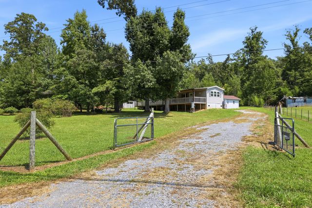 675 S Mcdonald Road SW, Mcdonald, TN 37353