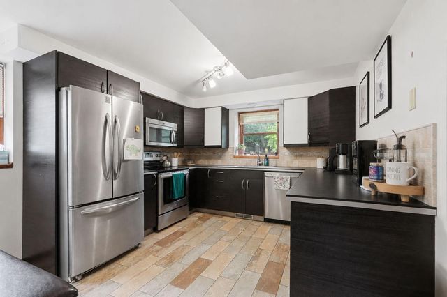 3308 Roosevelt Court NE, Saint Anthony, MN 55418
