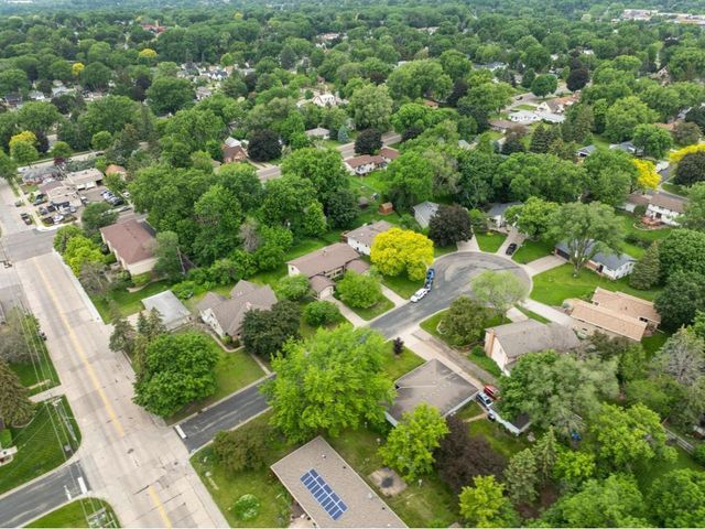 3308 Roosevelt Court NE, Saint Anthony, MN 55418