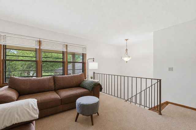 3308 Roosevelt Court NE, Saint Anthony, MN 55418