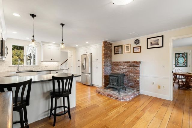 17 Highland Street 1, Rockport, MA 01966