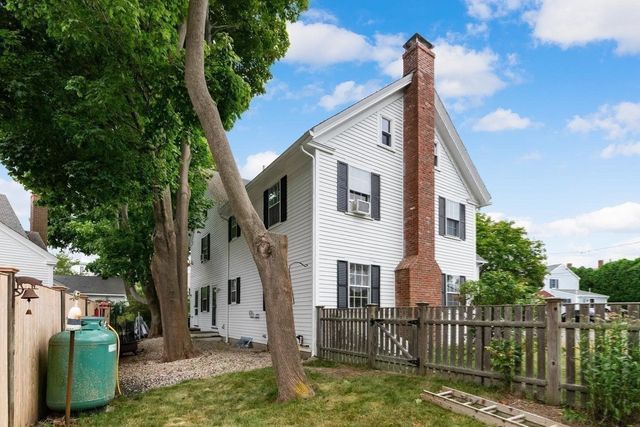 17 Highland Street 1, Rockport, MA 01966