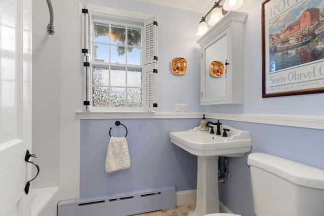 17 Highland Street 1, Rockport, MA 01966