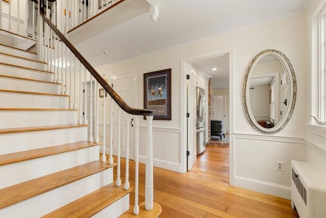 17 Highland Street 1, Rockport, MA 01966