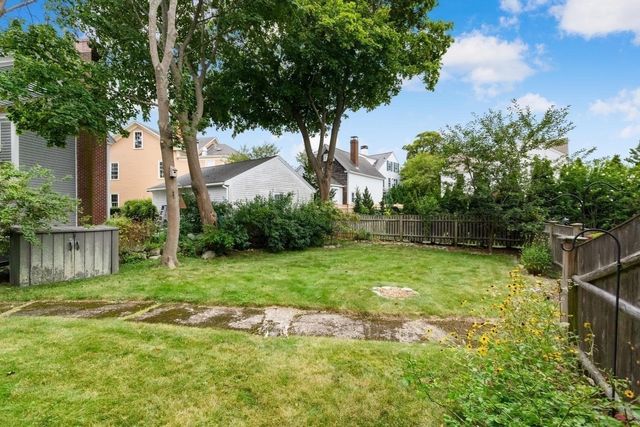17 Highland Street 1, Rockport, MA 01966