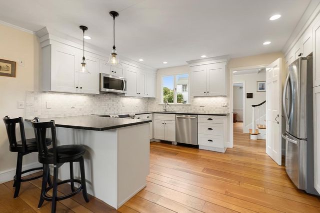 17 Highland Street 1, Rockport, MA 01966
