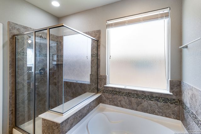 10858 Red Sage, Helotes, TX 78023