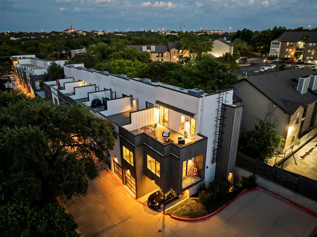 2804 S 1st ST 2107, Austin, TX 78704