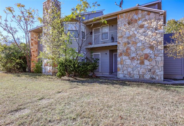 8701 Schick RD A, Austin, TX 78729