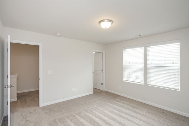 528 Medwyk Dr, Lebanon, TN 37090