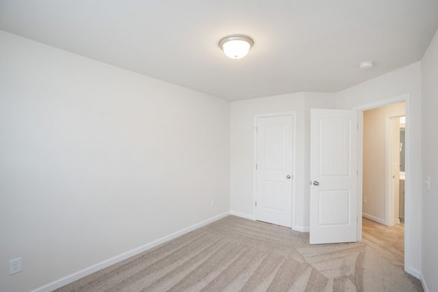 528 Medwyk Dr, Lebanon, TN 37090