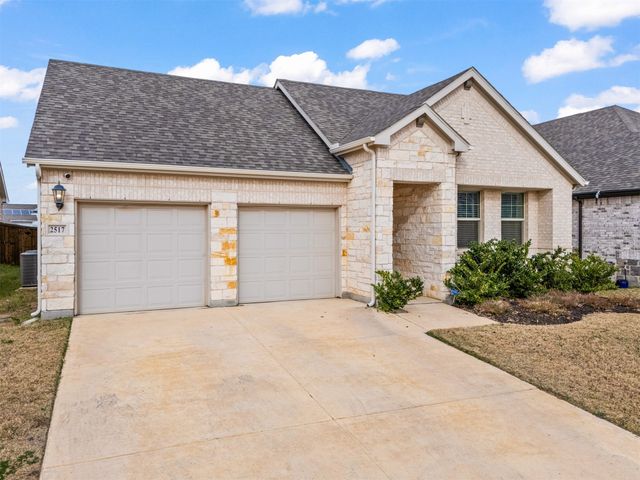2517 Amistad Lane, Corinth, TX 76210