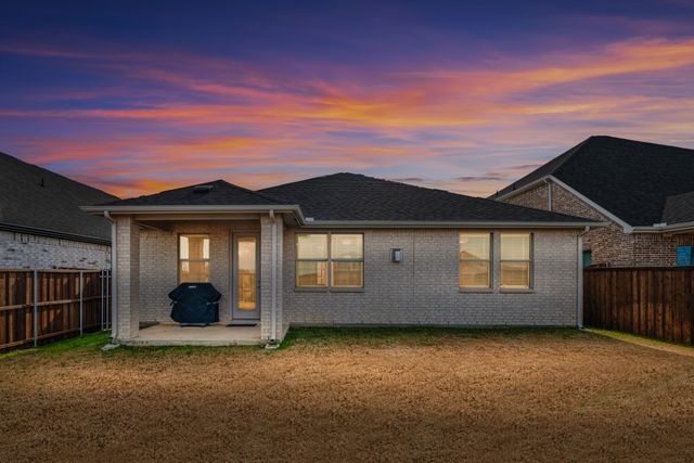 2517 Amistad Lane, Corinth, TX 76210