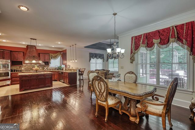 1816 Gateway Drive NE, Loganville, GA 30052