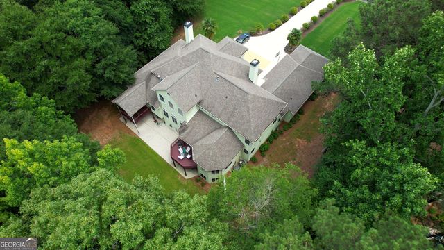 1816 Gateway Drive NE, Loganville, GA 30052
