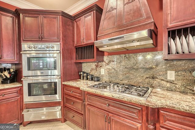 1816 Gateway Drive NE, Loganville, GA 30052