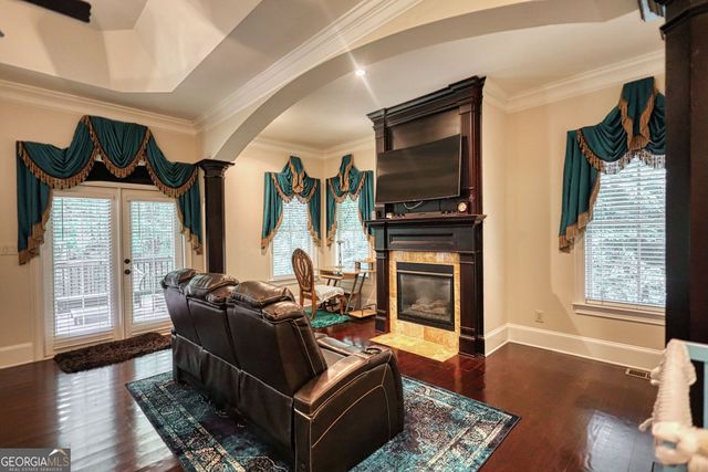 1816 Gateway Drive NE, Loganville, GA 30052