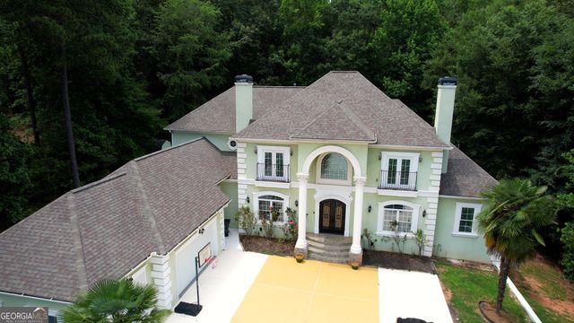 1816 Gateway Drive NE, Loganville, GA 30052