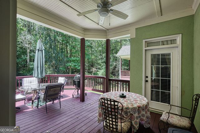 1816 Gateway Drive NE, Loganville, GA 30052