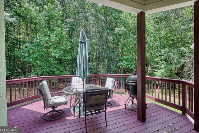 1816 Gateway Drive NE, Loganville, GA 30052