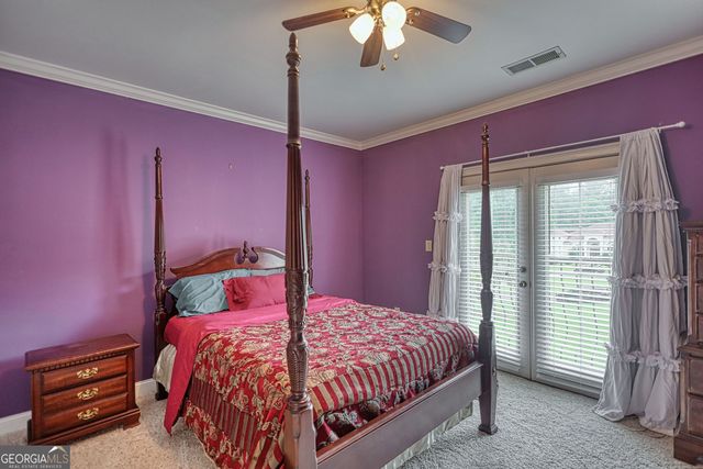 1816 Gateway Drive NE, Loganville, GA 30052