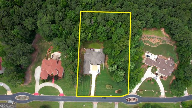 1816 Gateway Drive NE, Loganville, GA 30052