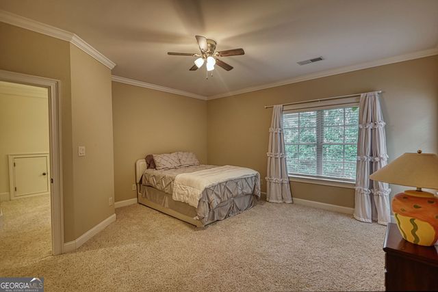 1816 Gateway Drive NE, Loganville, GA 30052
