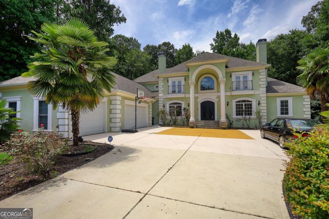 1816 Gateway Drive NE, Loganville, GA 30052