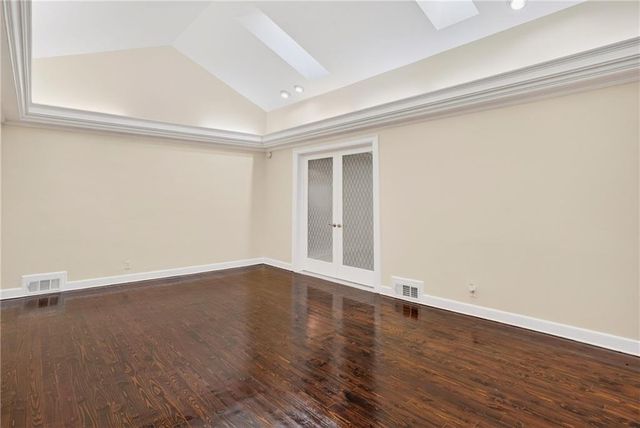 1190 W Wesley Road NW, Atlanta, GA 30327