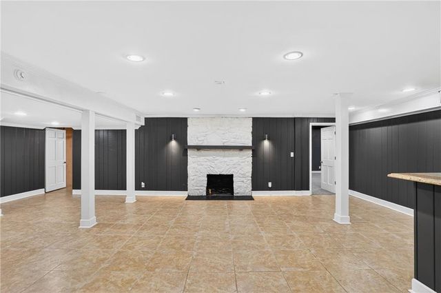 1190 W Wesley Road NW, Atlanta, GA 30327