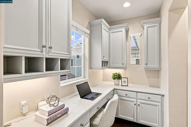 1960 Casablanca Street, Danville, CA 94506